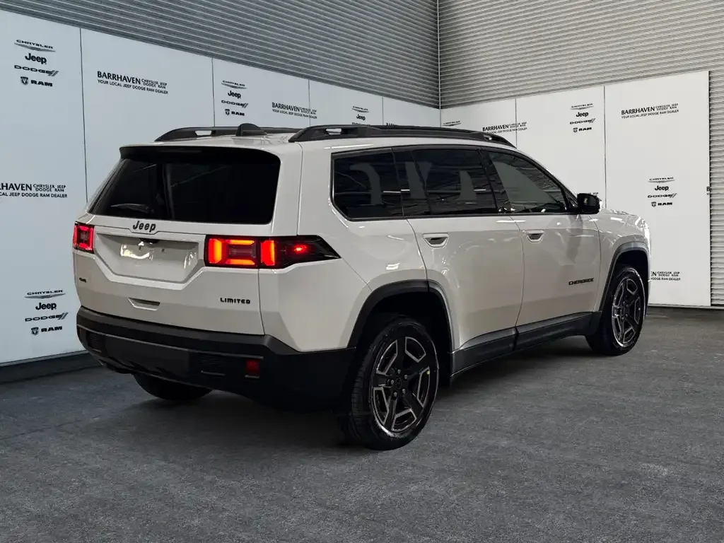 Jeep Cherokee 2026 photo 5