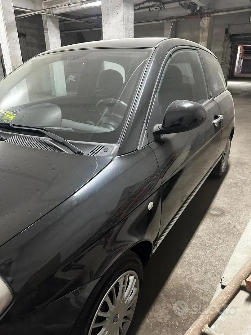 Lancia Ypsilon 2011 photo 4