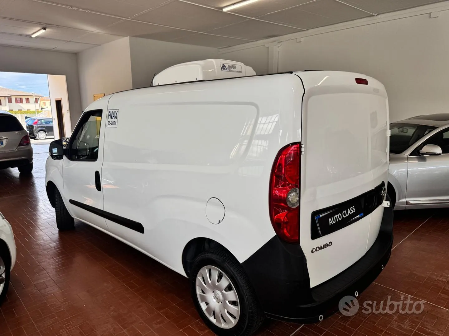 Opel Combo 2018 photo 2