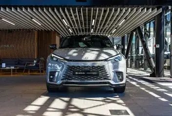 Lexus Lbx 2026 photo 5