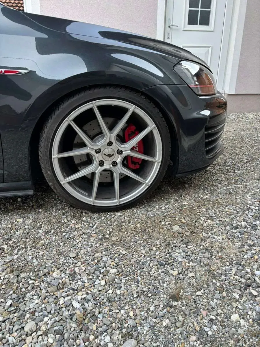 Volkswagen Golf 2014 photo 3