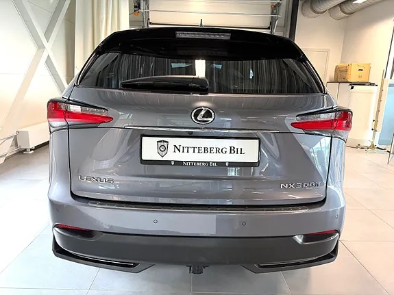 Lexus Nx300H 2016 photo 5