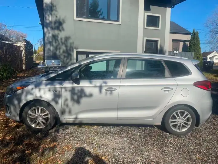 Kia Rondo