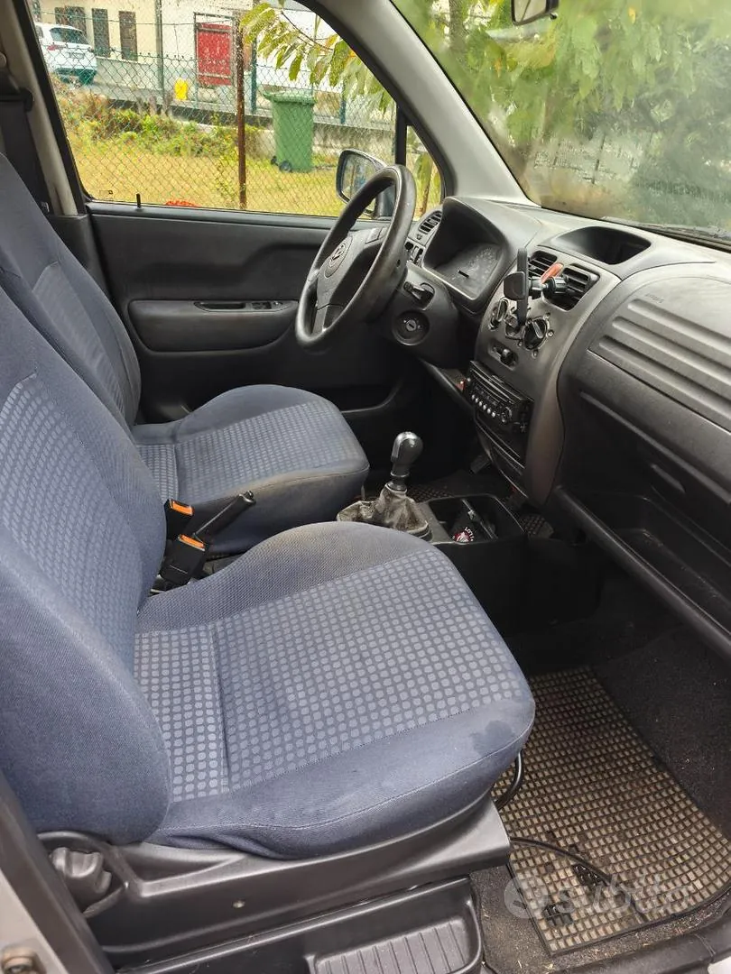 Opel Agila 2006 photo 2