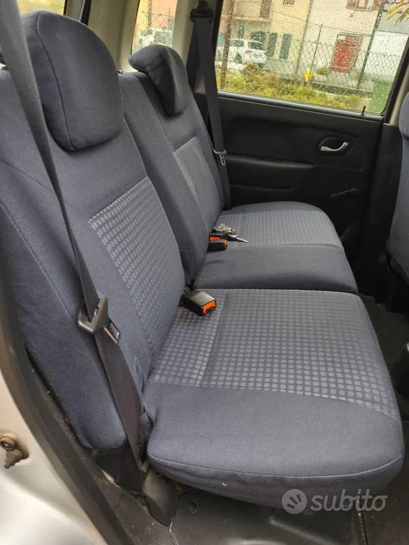 Opel Agila 2006 photo 4