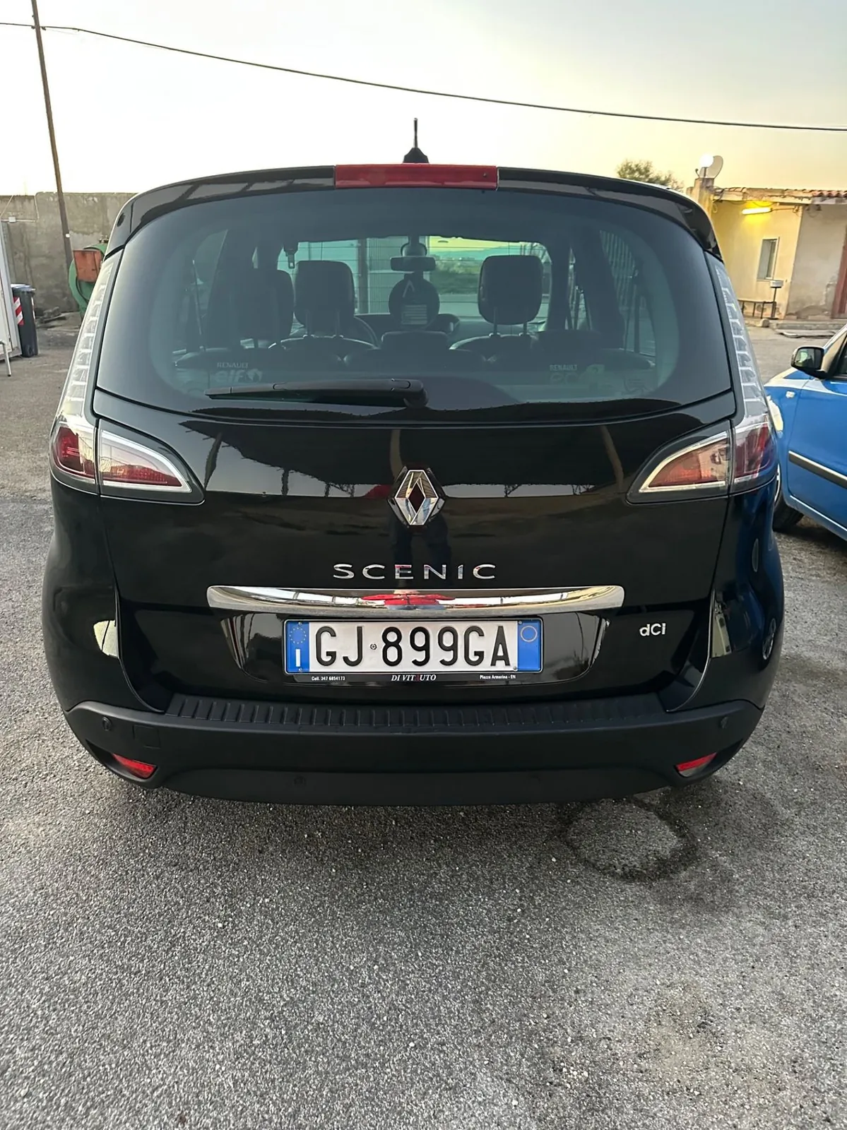 Renault Scenic 2013 photo 4