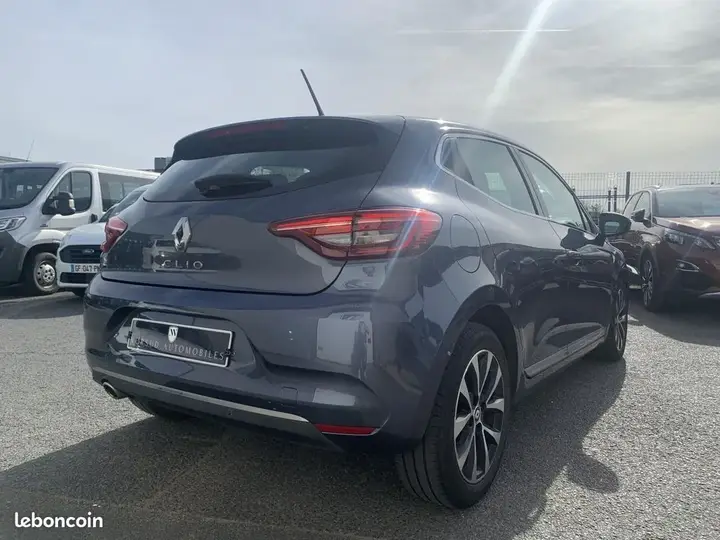 Renault Clio 2022 photo 5