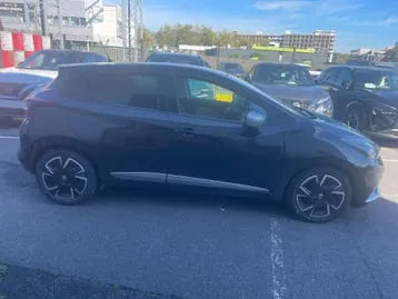 Nissan Micra 2021 photo 2