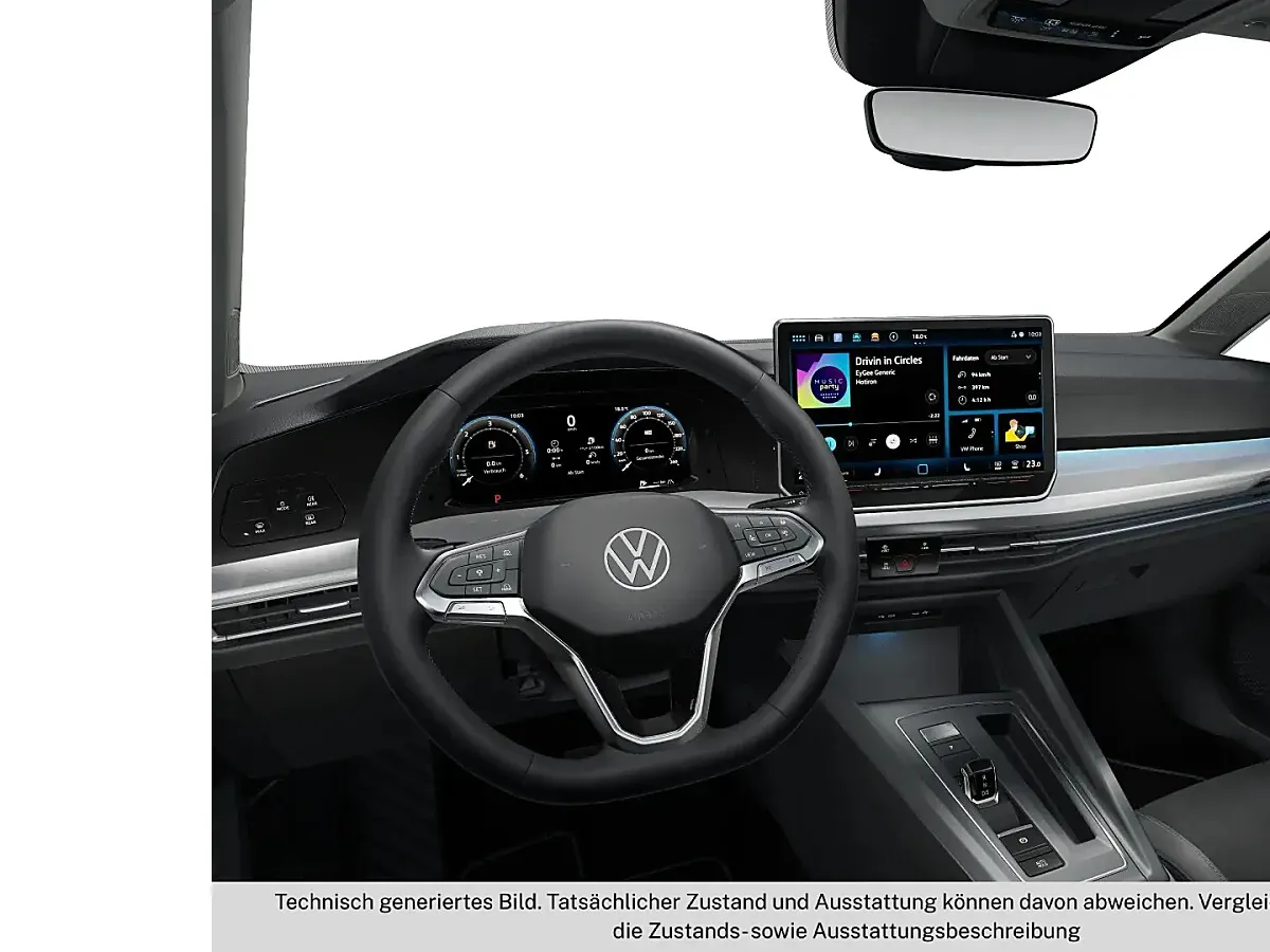 Volkswagen Golf 2026 photo 2