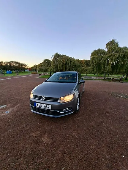 Volkswagen Polo 2017 photo 2