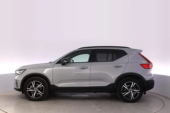 Volvo Xc40 2025 photo 2
