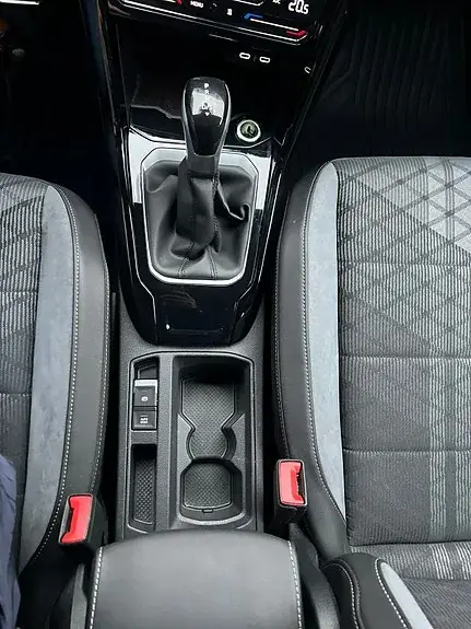 Volkswagen T-Roc 2024 photo 5