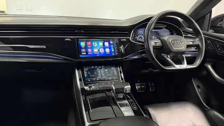 Audi Q8 2020 photo 4