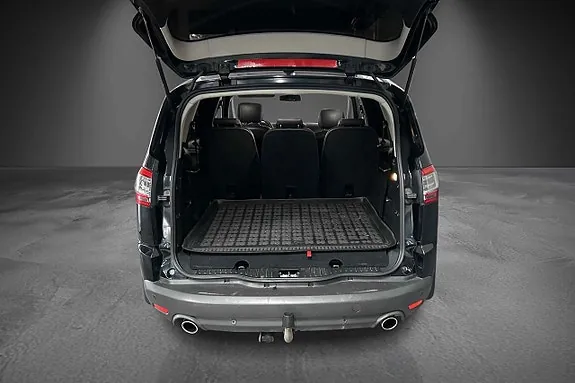 Ford S-Max 2013 photo 3