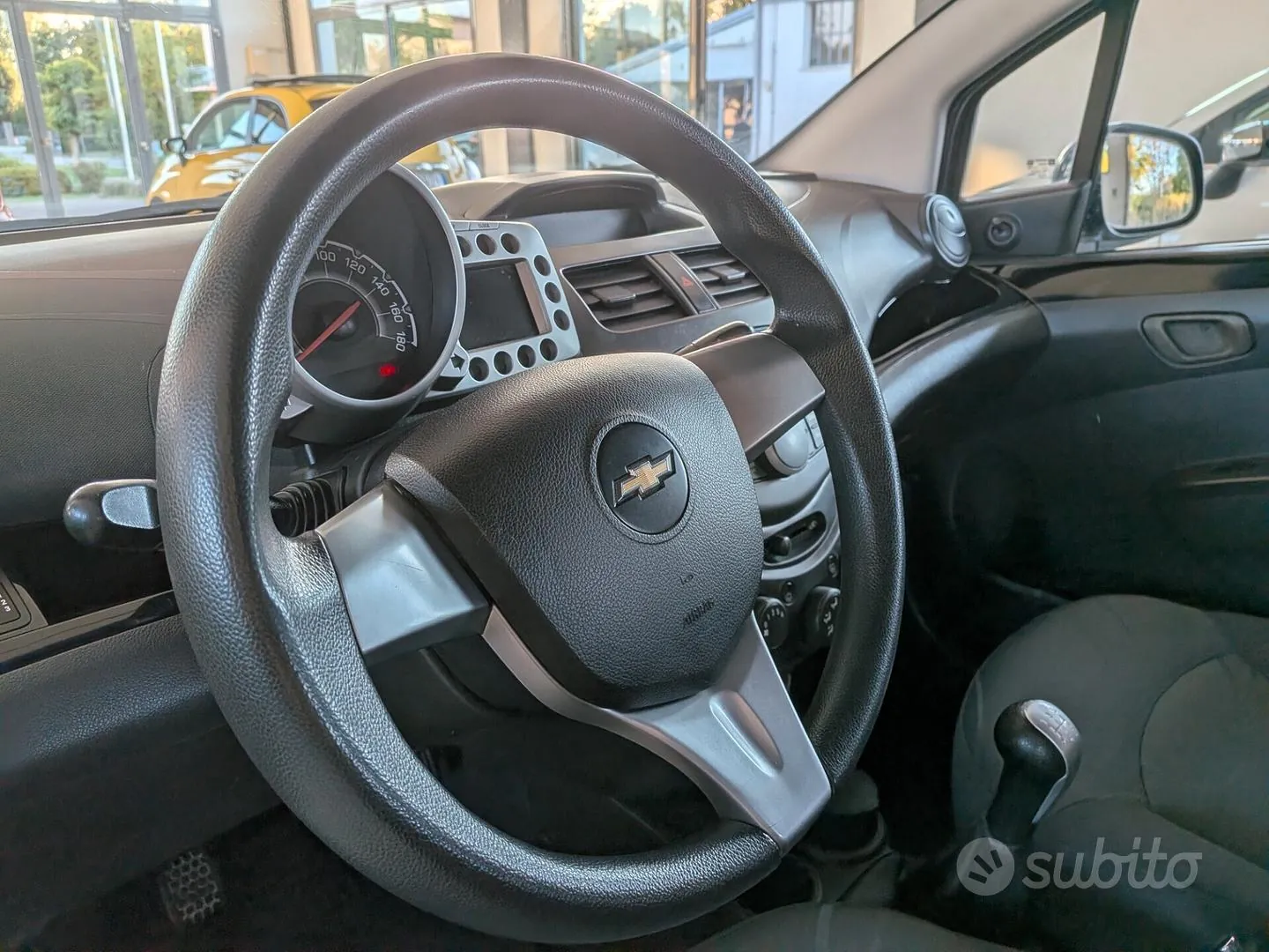 Chevrolet Spark 2011 photo 3