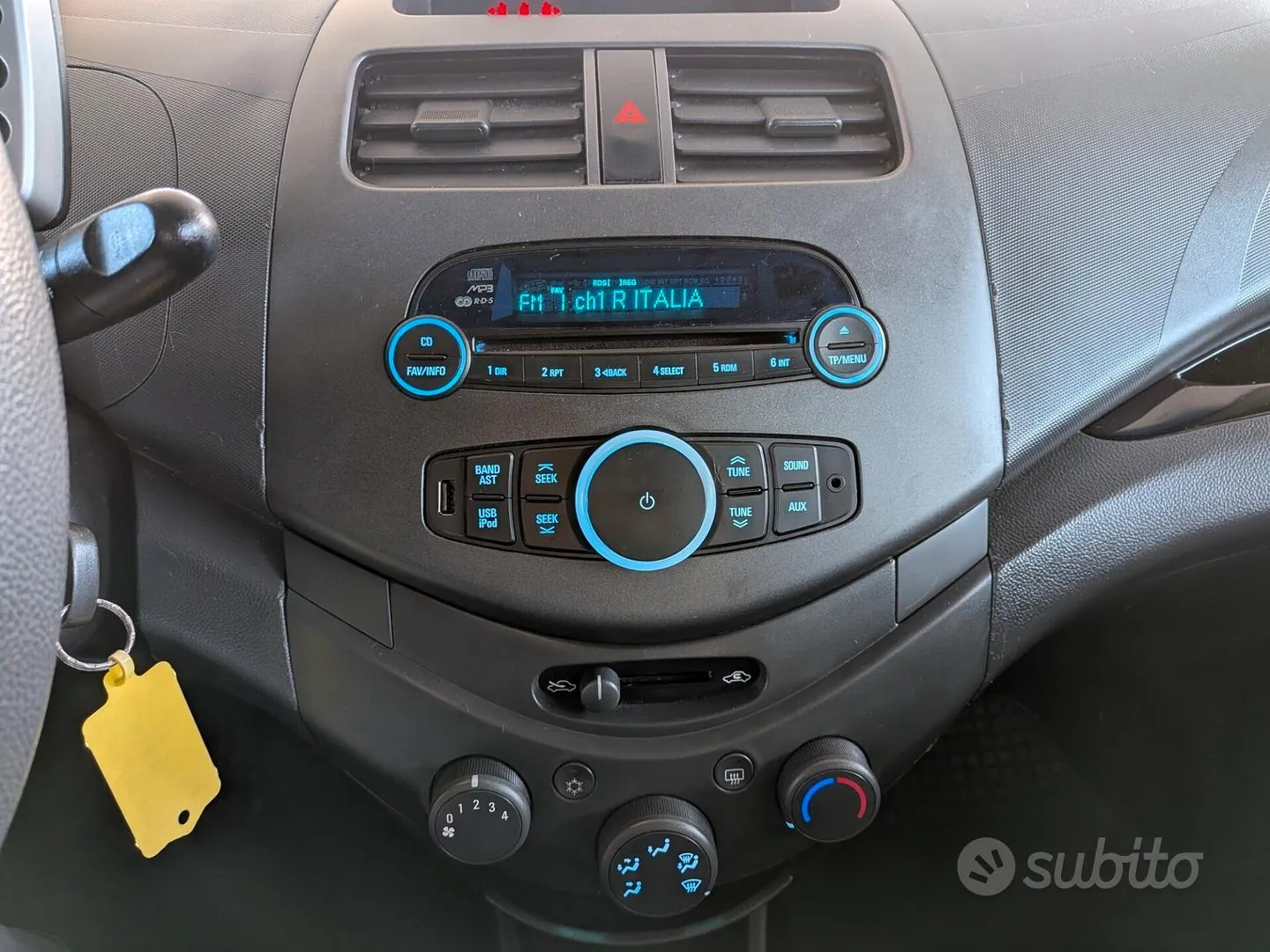 Chevrolet Spark 2011 photo 5