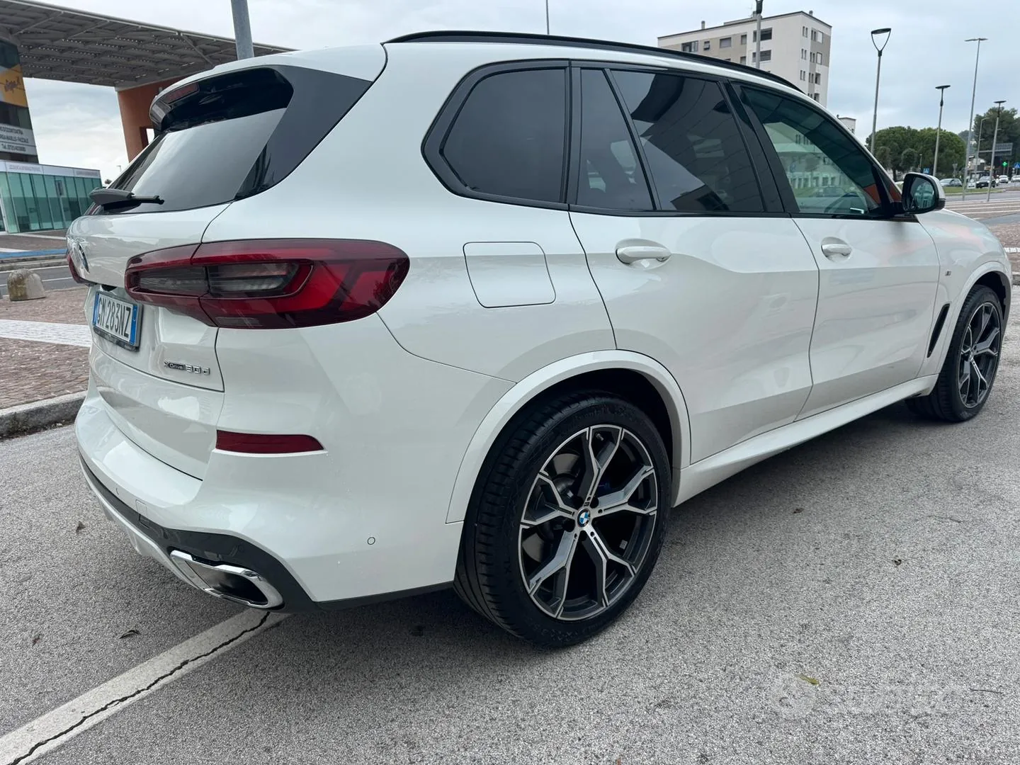BMW X5 2023 photo 4