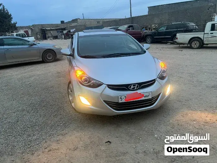 Hyundai Avante 2012 photo 4