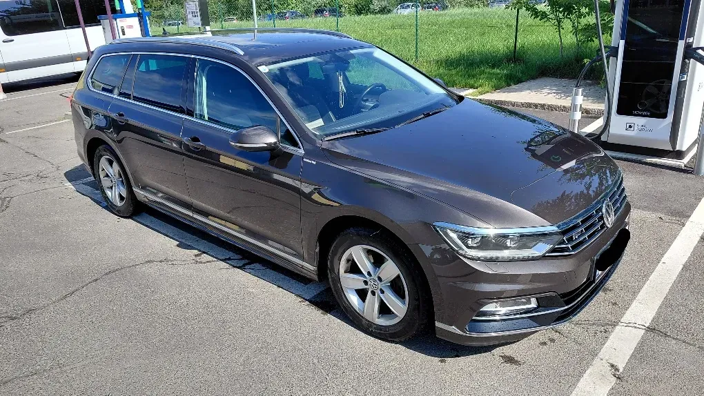 Volkswagen Passat 2017 photo 3