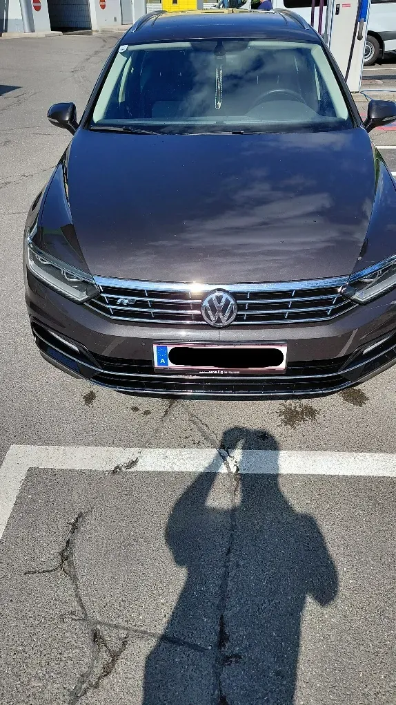 Volkswagen Passat 2017 photo 2