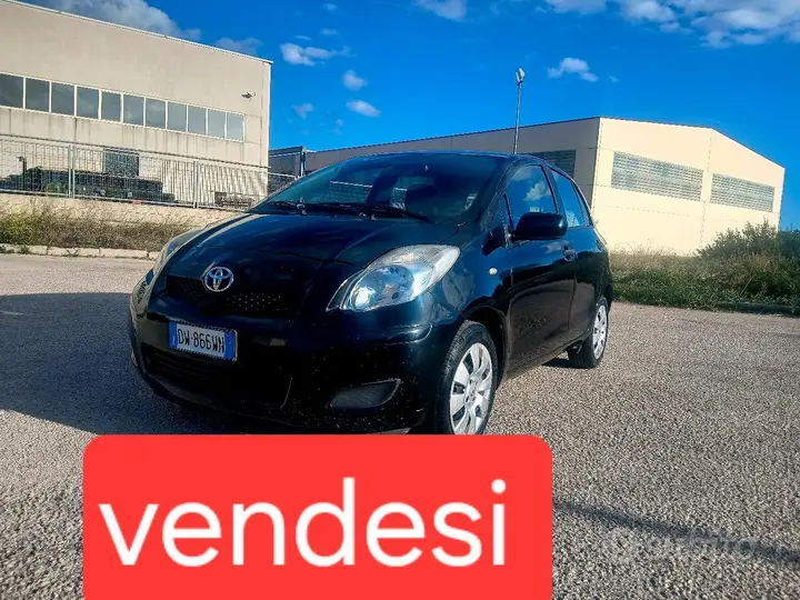 Toyota Yaris 2009 photo 4