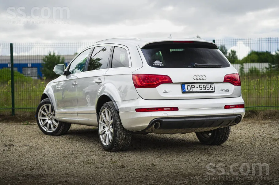Audi Q7 2009 photo 4