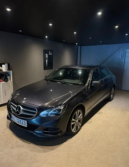 Mercedes-Benz E200 D