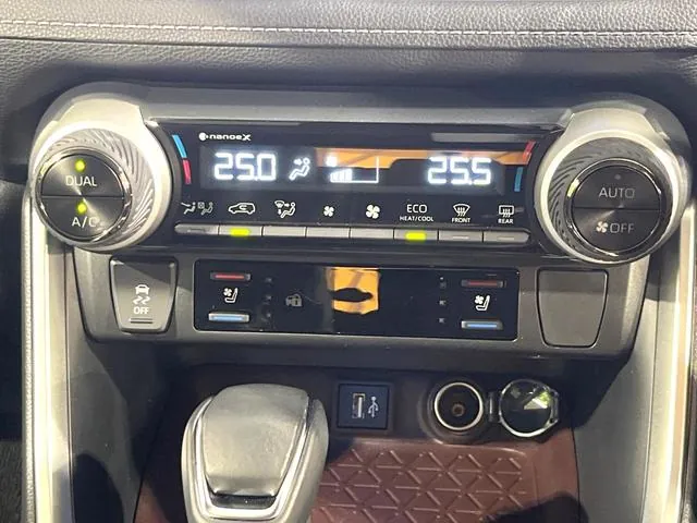 Toyota Rav4 2023 photo 5
