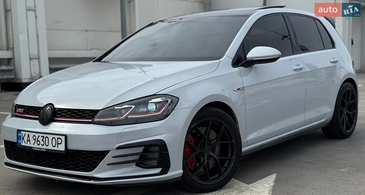 Volkswagen Golf 2019 photo 3