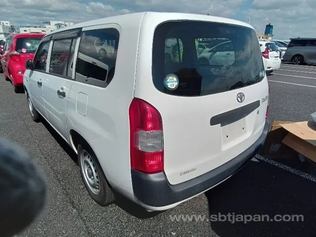 Toyota Probox 2019 photo 3