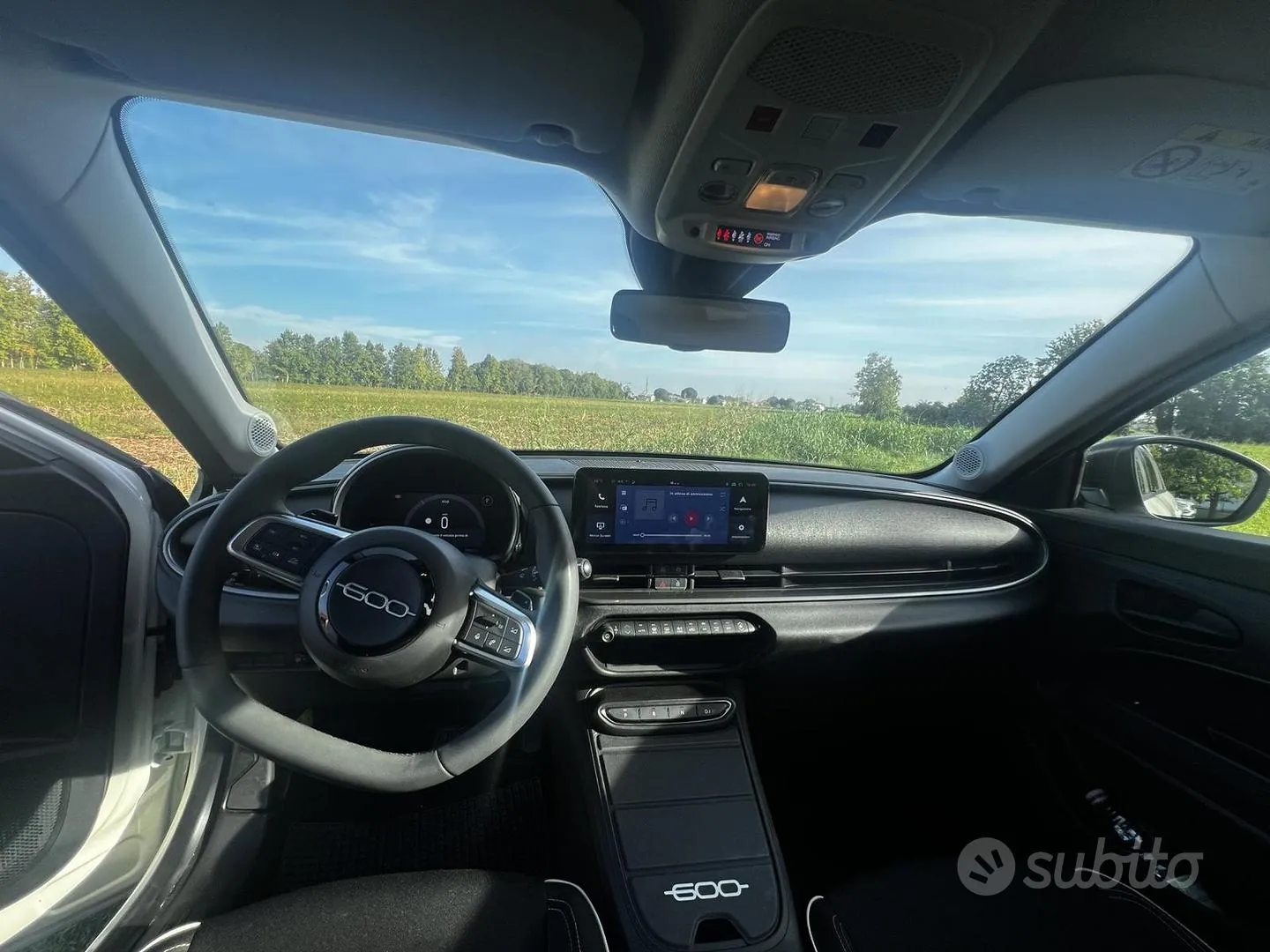Fiat 600 Hybrid Icon 2025 photo 5