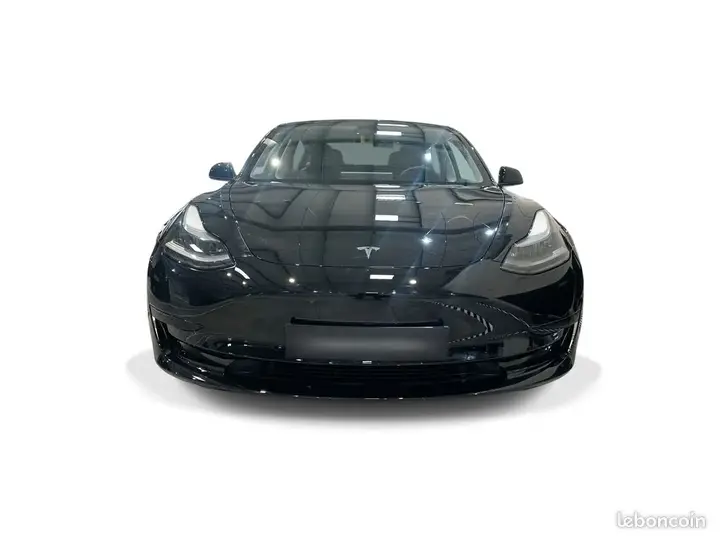 Tesla Model 3 2023 photo 2
