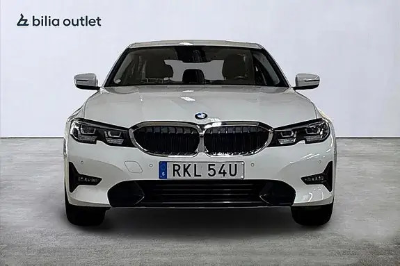 BMW 320D 2019 photo 3