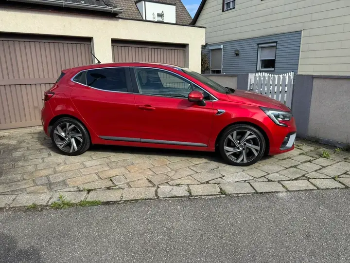 Renault Clio 2019 photo 2
