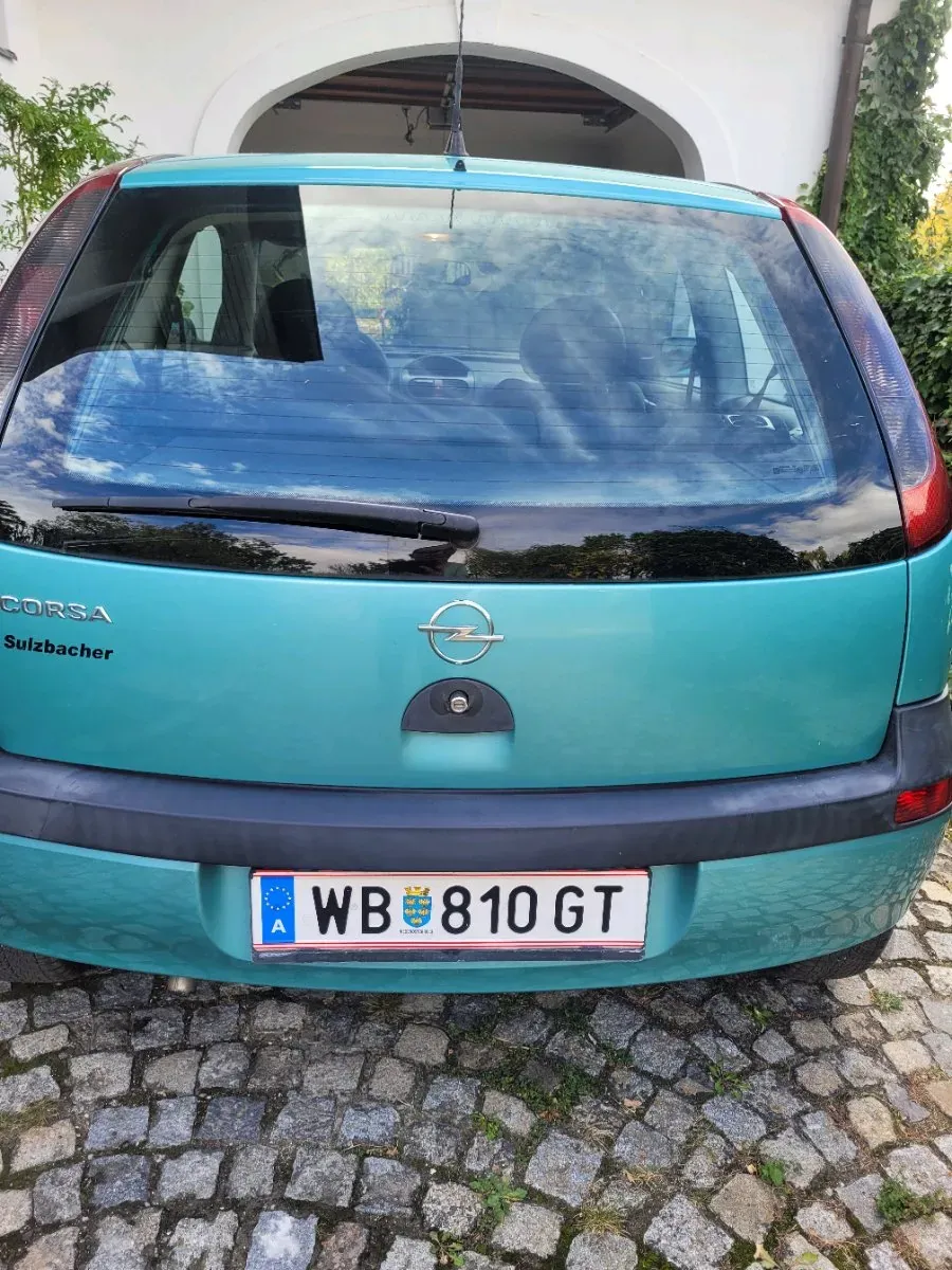 Opel Corsa 2002 photo 2