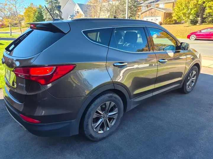 Hyundai Santa Fe 2014 photo 2