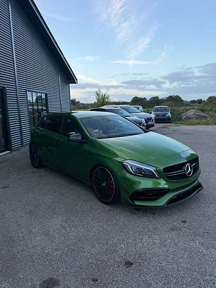 Mercedes-Benz A45 2016 photo 4