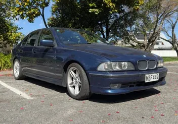 BMW 525 2000 photo 2