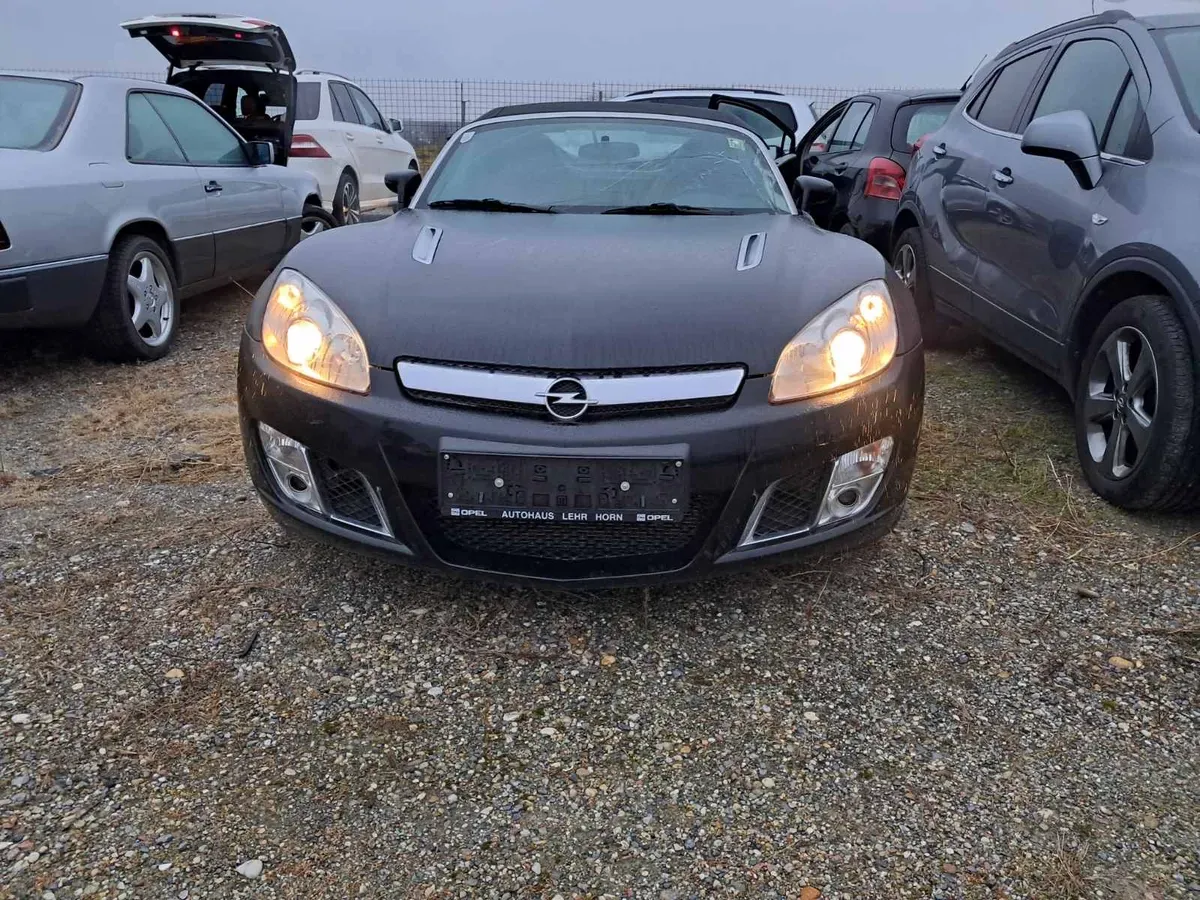Opel Gt 2008 photo 2