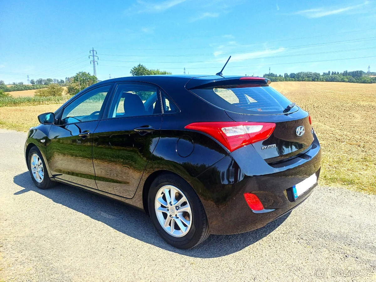 Hyundai I30 2012 photo 2