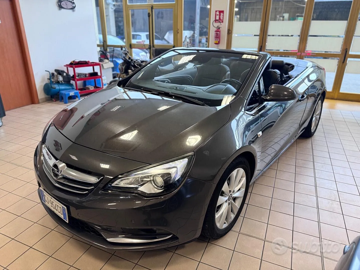 Opel Cascada 2013 photo 3