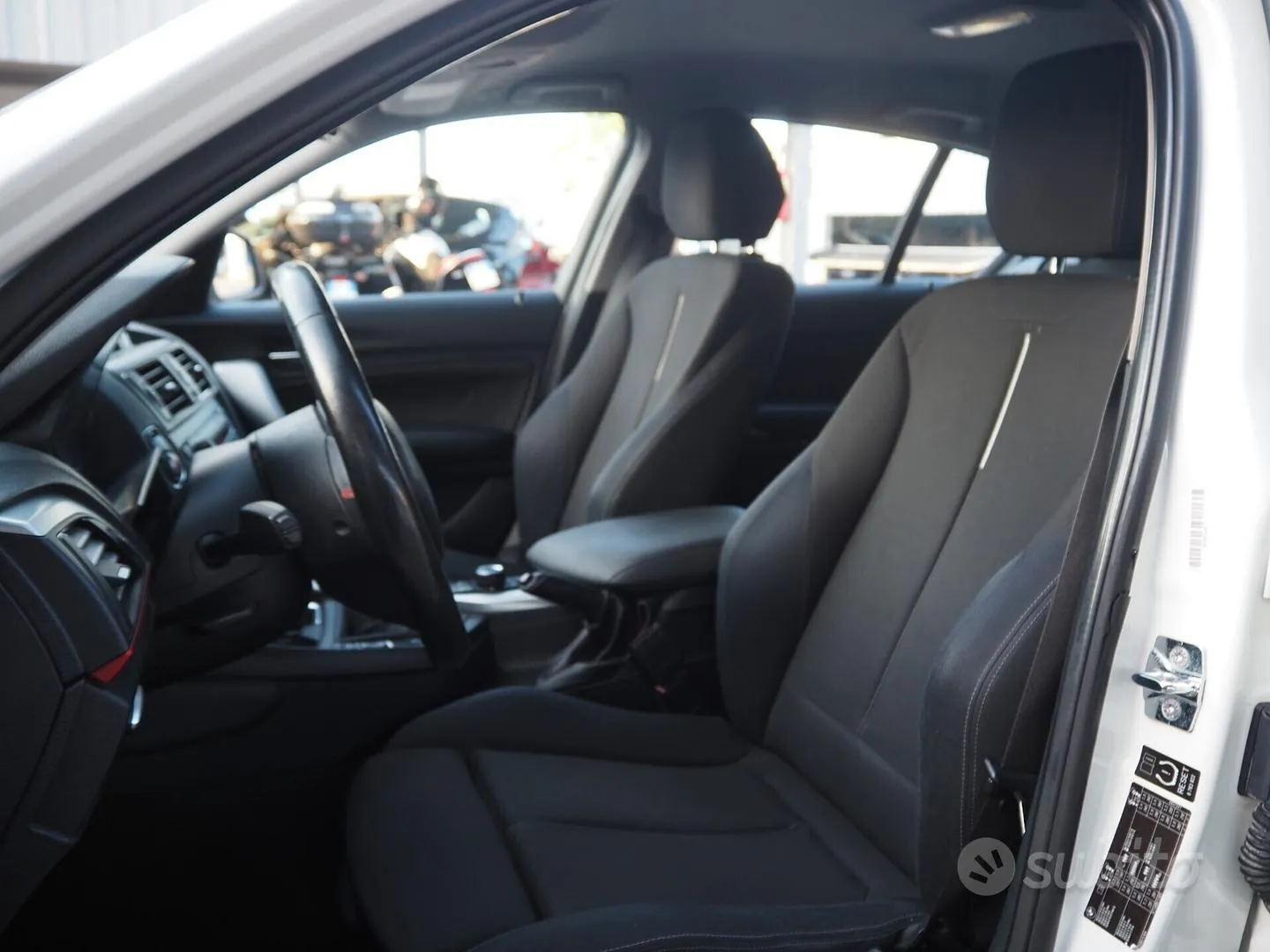 BMW 118D Sport 2012 photo 5