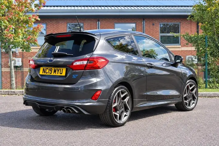 Ford Fiesta 2019 photo 3