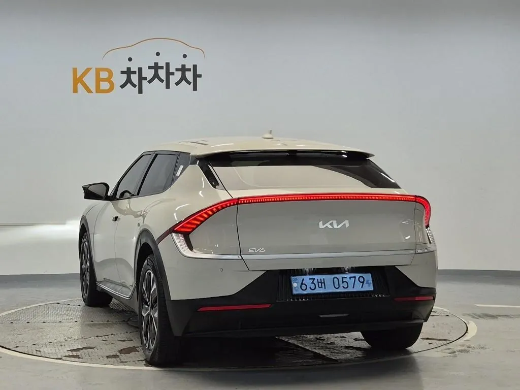 Kia Ev6 2022 photo 2