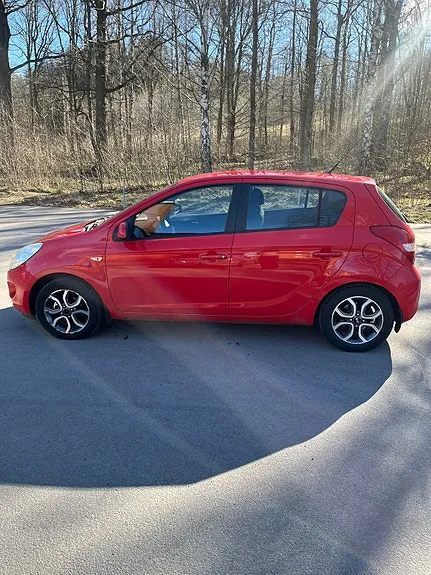 Hyundai I20 2009 photo 3