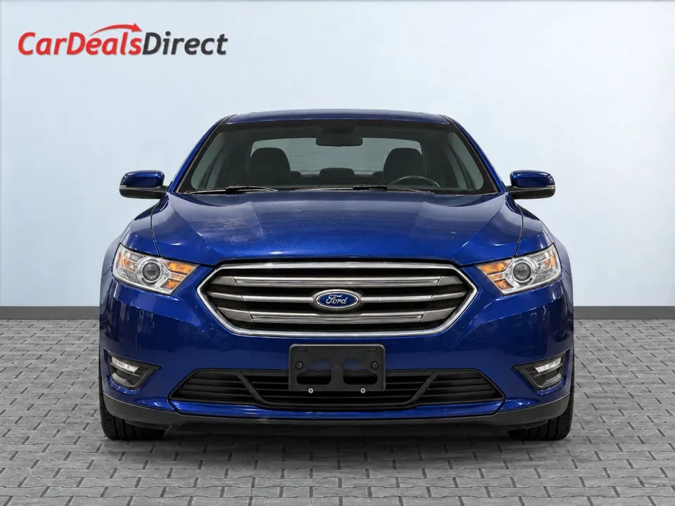 Ford Taurus 2013 photo 2