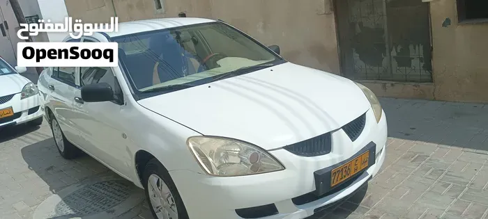 Mitsubishi Lancer 2005 photo 2