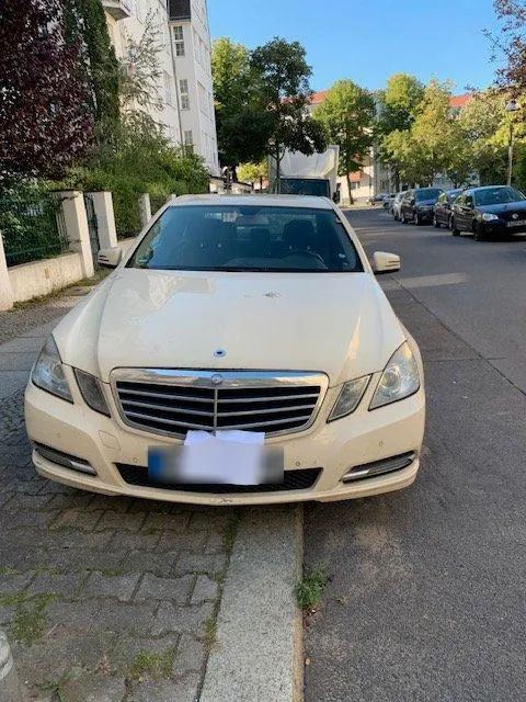 Mercedes-Benz Taxi