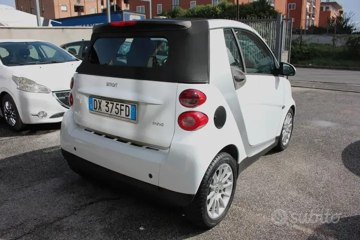 Smart Fortwo 2009 photo 4