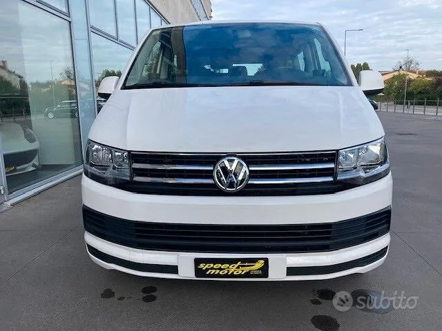 Volkswagen Caravelle 2016 photo 2